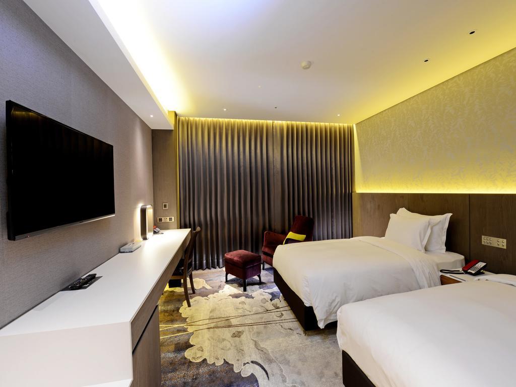 Brother Hotel Đài Bắc Ngoại thất bức ảnh