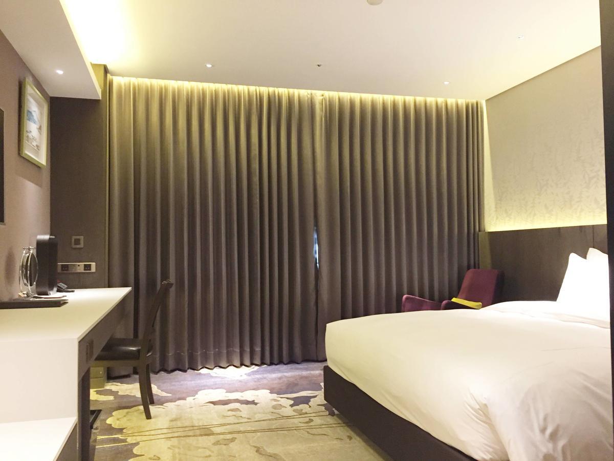 Brother Hotel Đài Bắc Ngoại thất bức ảnh
